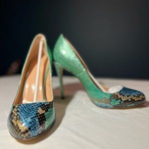 Never Worn Size 8 Stilettos